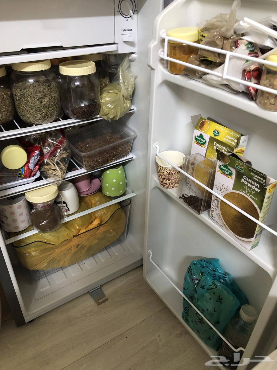 ثلاجه للبيع جديده64483867585410113