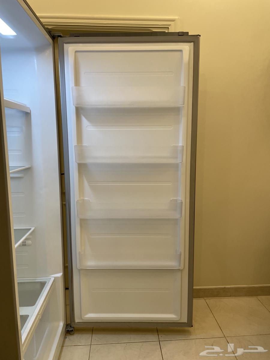Refrigerator64484416498946112