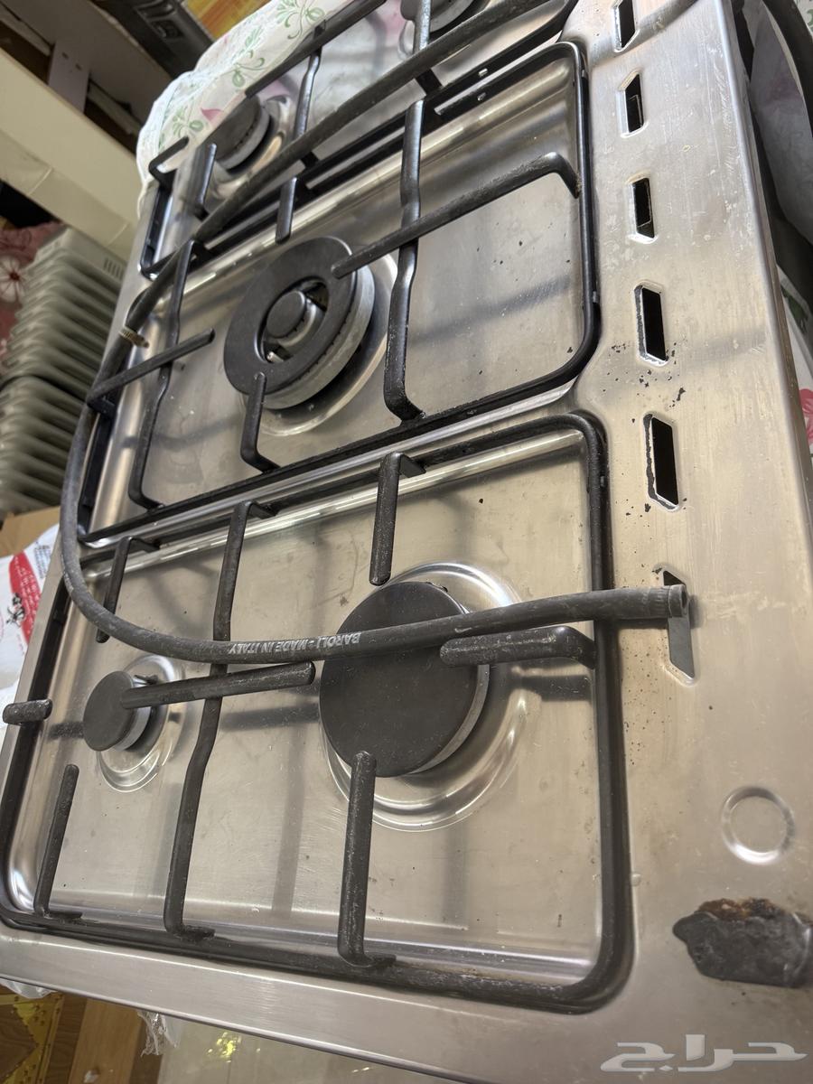 فرن كبير خمس عيون للبيع64480813415682111