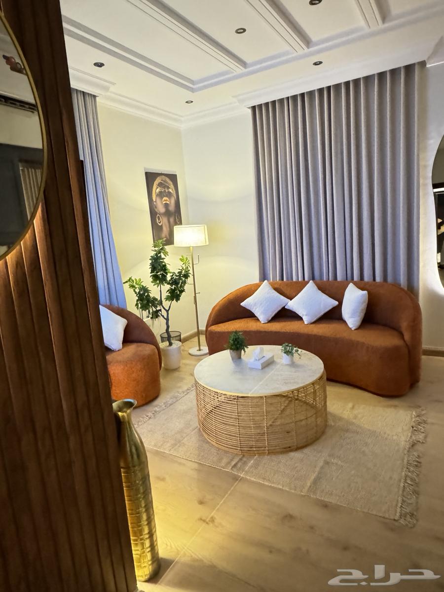 اثاث للبيع كامل مع الارضيات والجداريات64482877984002110