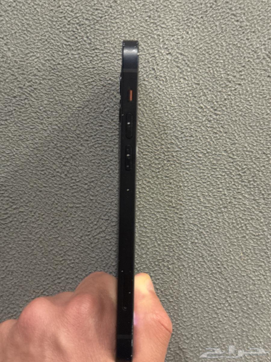 ايفون 12 128 قيقا64481886872066110