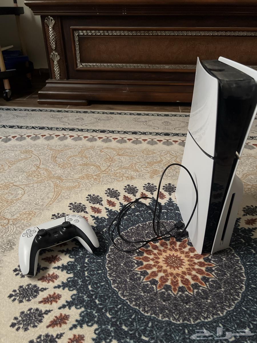 بلايستيشن 5 slim مع يده وشاحن64482132006273111