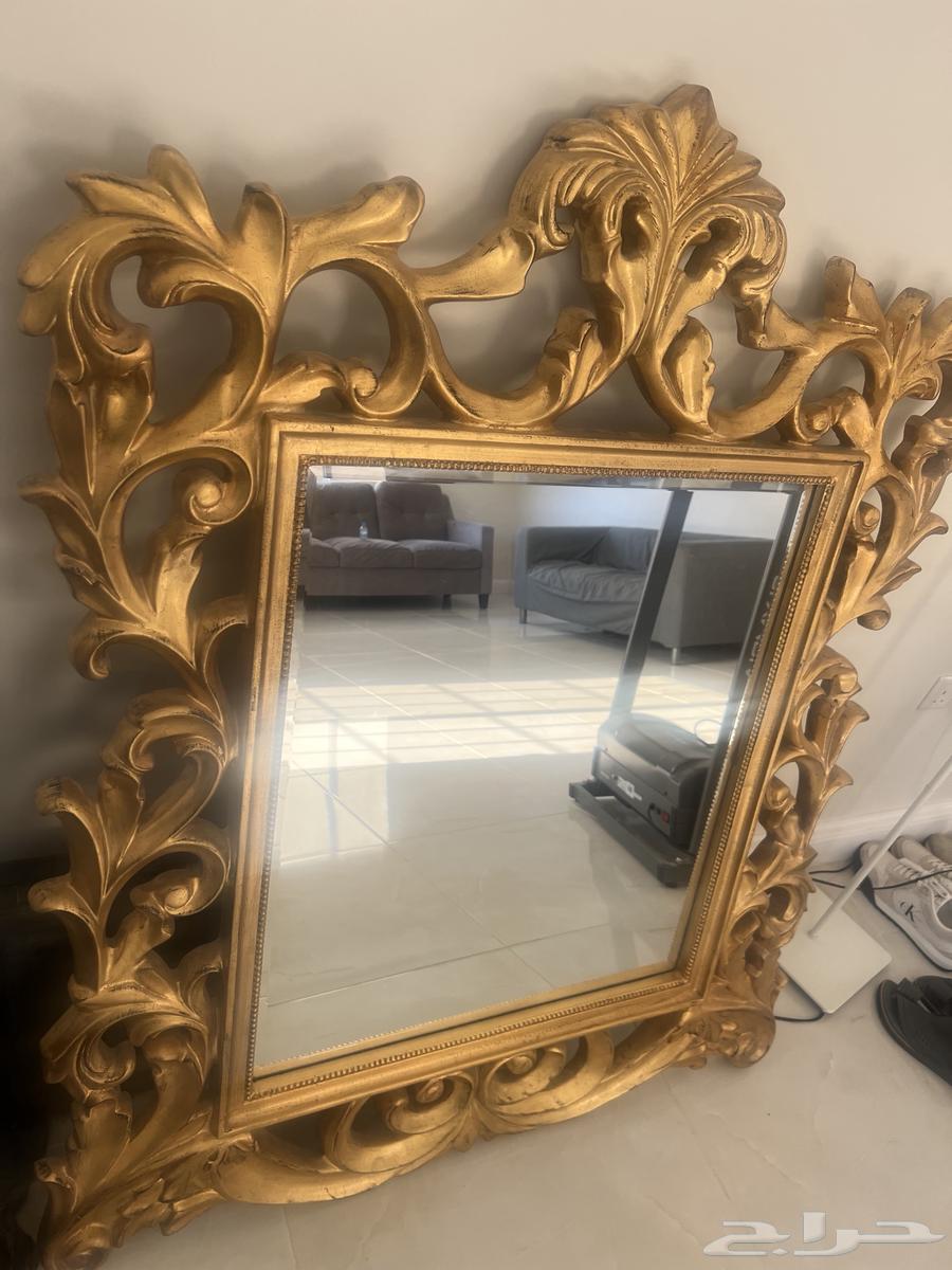 مرايا لو ذهبي مقاس كبير نظيف للبيع64485338422659110