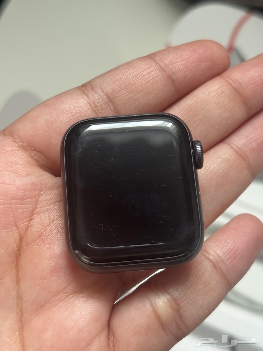 ساعة ابل SE الجيل الاول64482145698051112