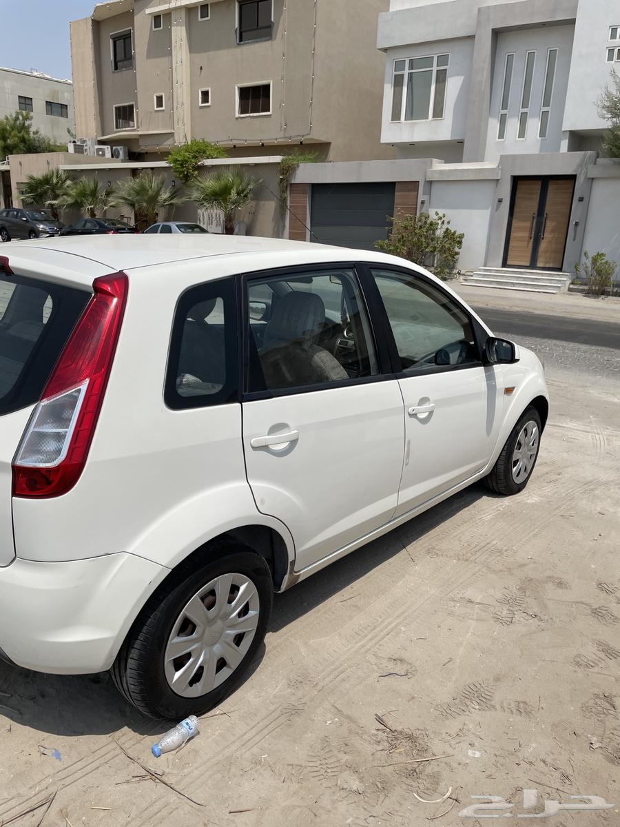 سياره للبيع ممتازه و لا توجد بها عيوب64657103245699114