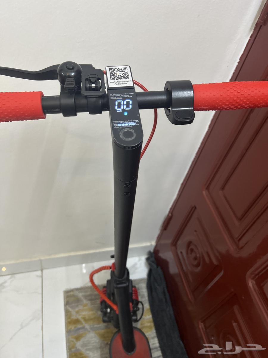 اسكوتر كهربائي جديد سرعتها 90 مع شاحنها64486040619779110