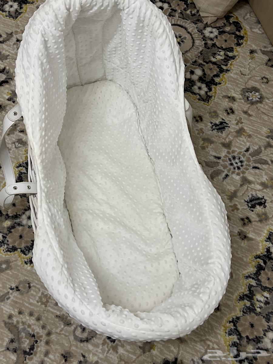 كرسي سياره وسرير اطفال سله موسى64482864541187111