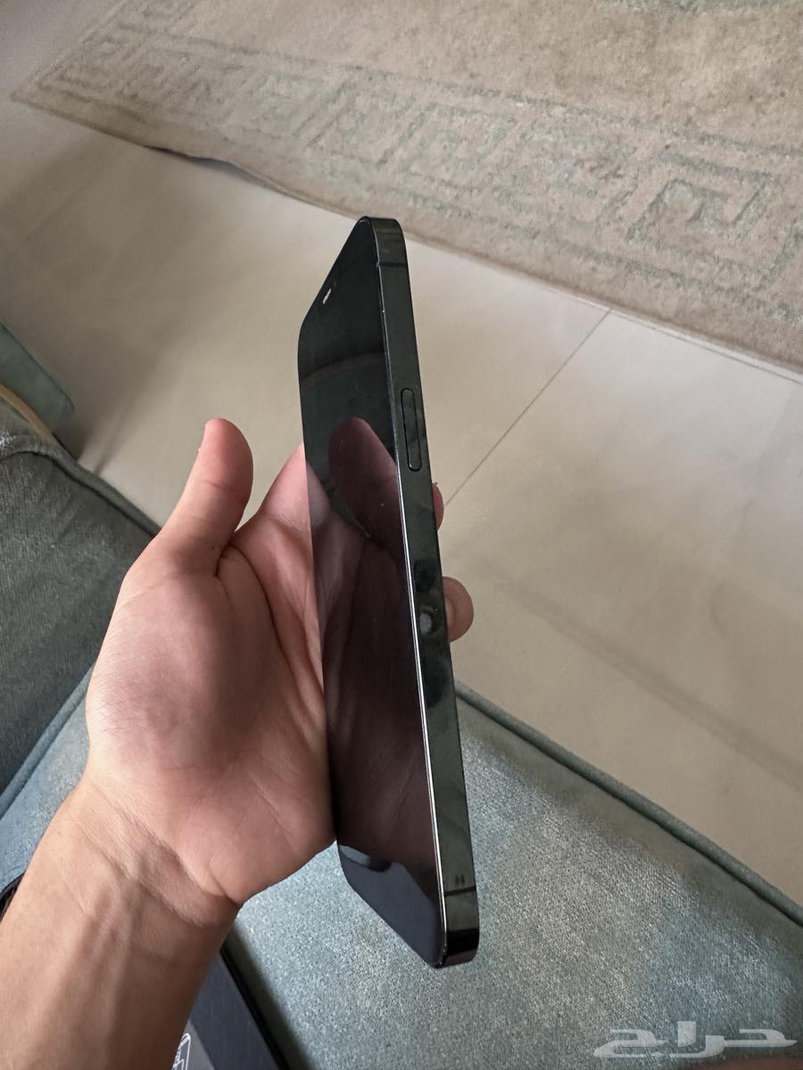 iPhone 12 Pro Max in pristine condition and never disassembled64481209895043114