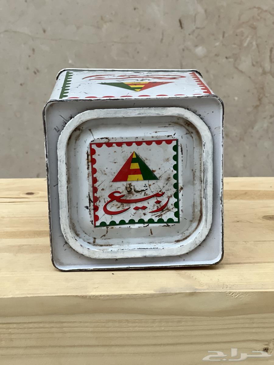 Two boxes of Spring tea and old empty iron and cardboard cartons64484266918529114