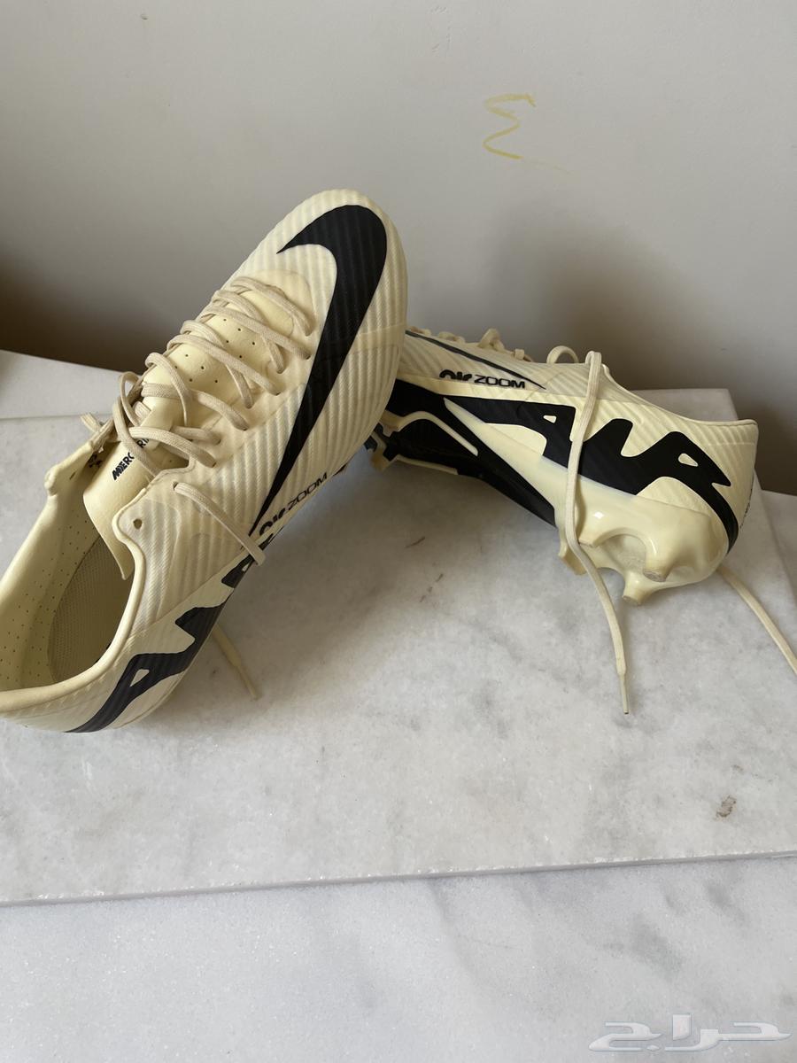 بوت نايك اصلي64481654325890110