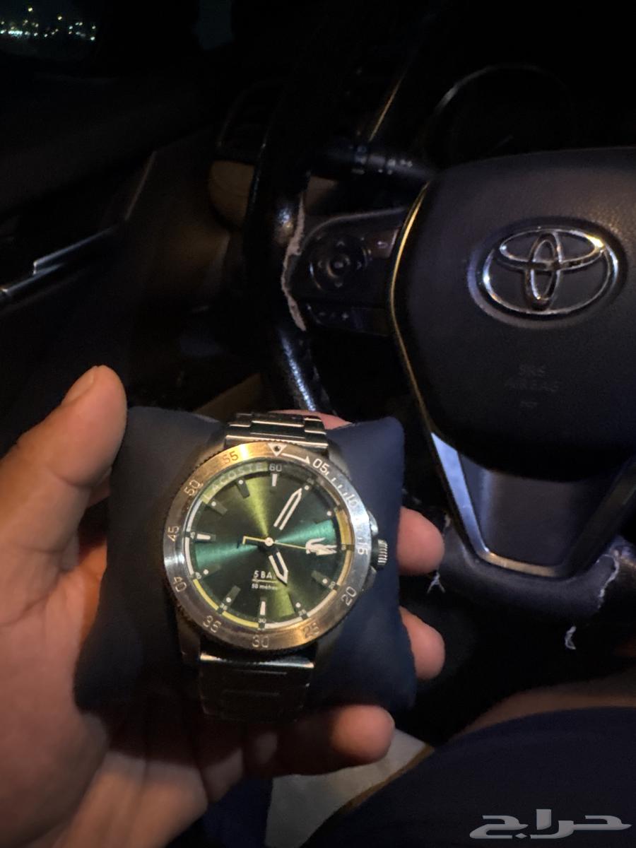 Luxury men's watch priced at 850, reason for sale is need64479777417346110