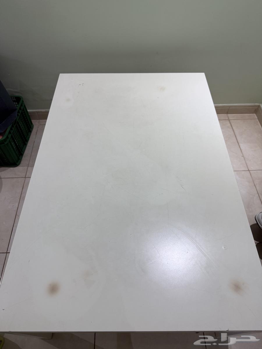 Ikea table number 264482973180930111