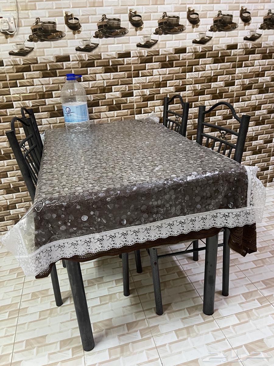 للبيع طاولة طعام64480827258243110