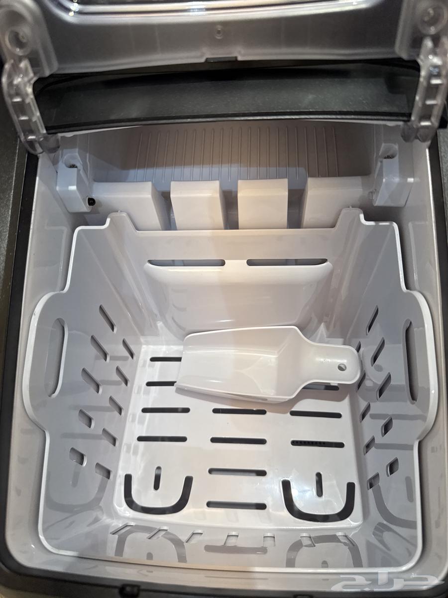 صانع ثلج إديسون  130 واط  2.8 لتر  IM2200-KC - فضي اسود64484855590658112