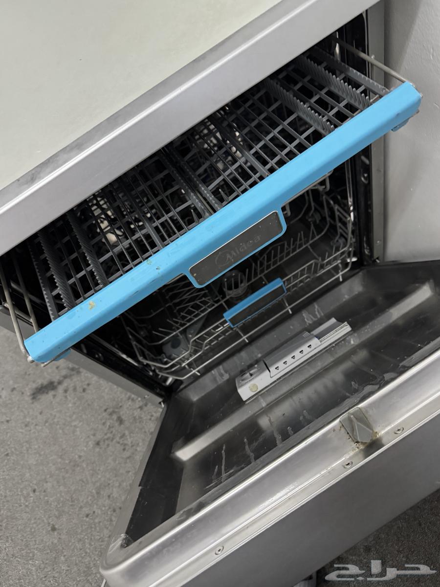 غسالة صحون اوتوماتيك شبه جديدة سبب البيع النقل64540595287042111