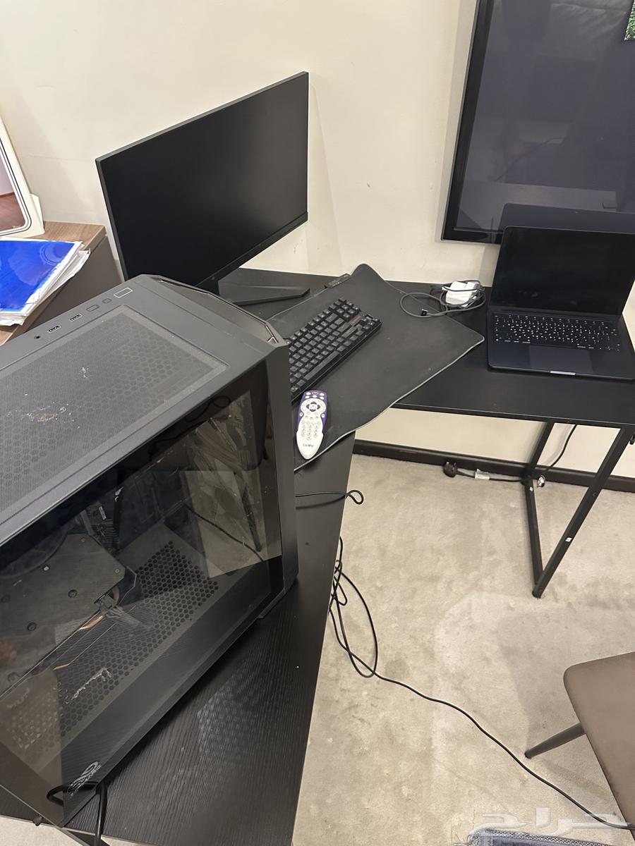 طاولة قيمنق حرف L64482552639489110