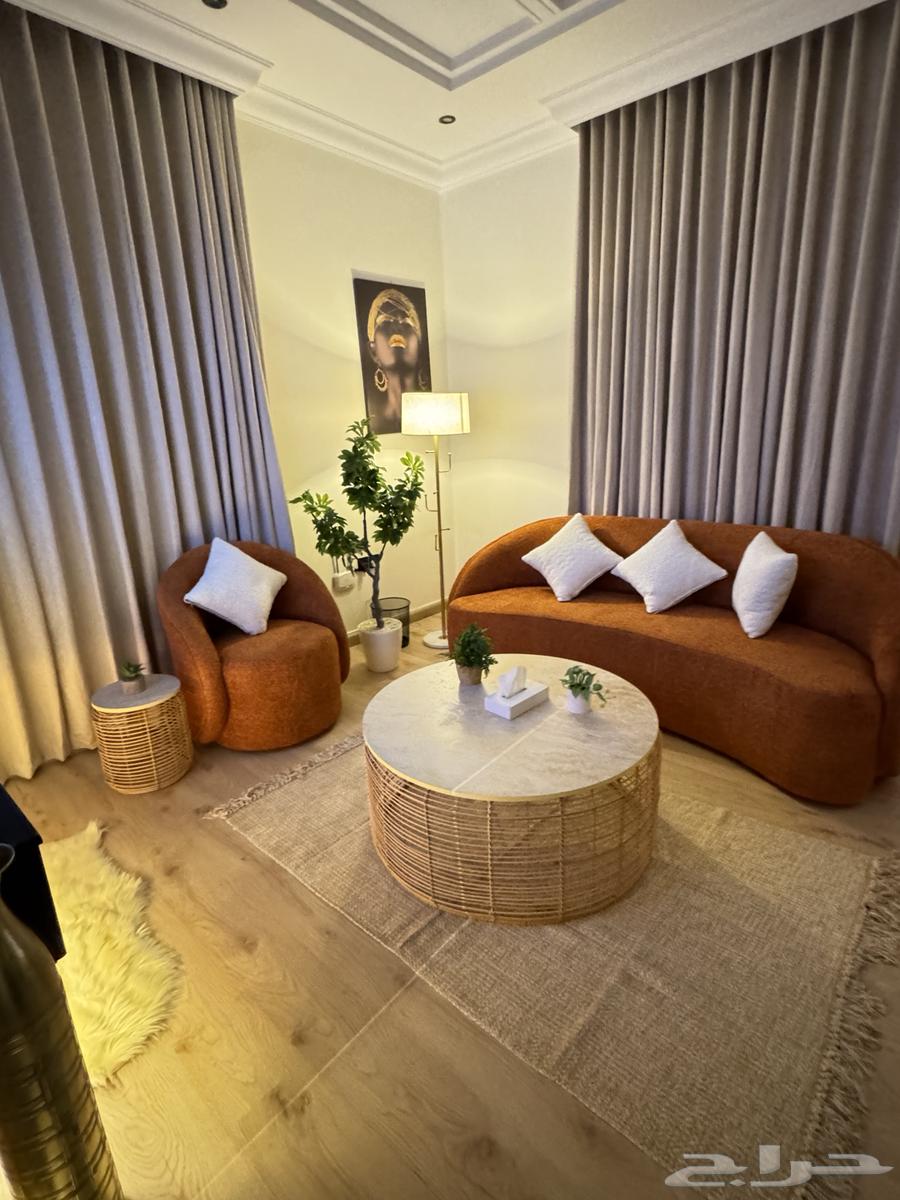 اثاث للبيع كامل مع الارضيات والجداريات64482877984002111