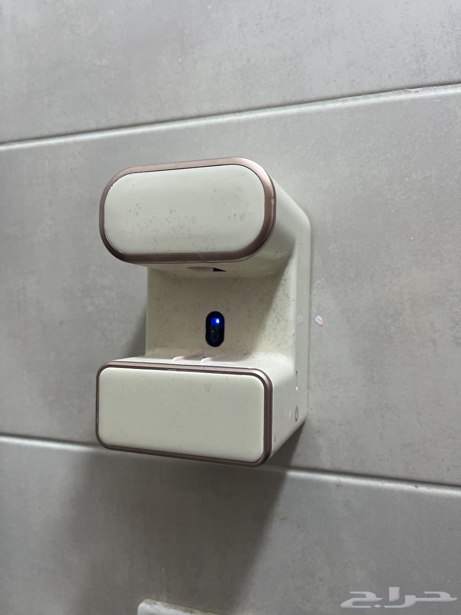 Brushing device64483798810883110