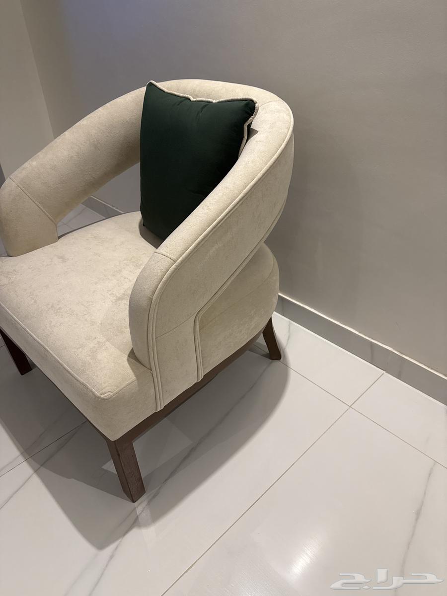 كرسي جديد للبيع لعدم الحاجة له64486287943555111