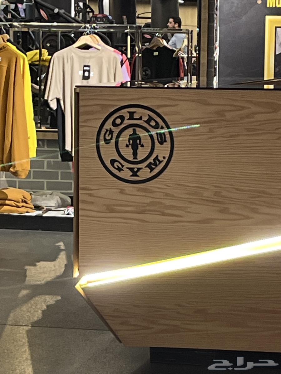 Gold's Gym 6-month subscription64478912016898110