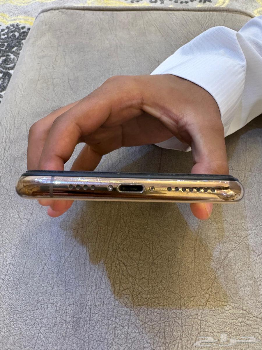 جوال ايفون 11برو ماكس64483812651265114