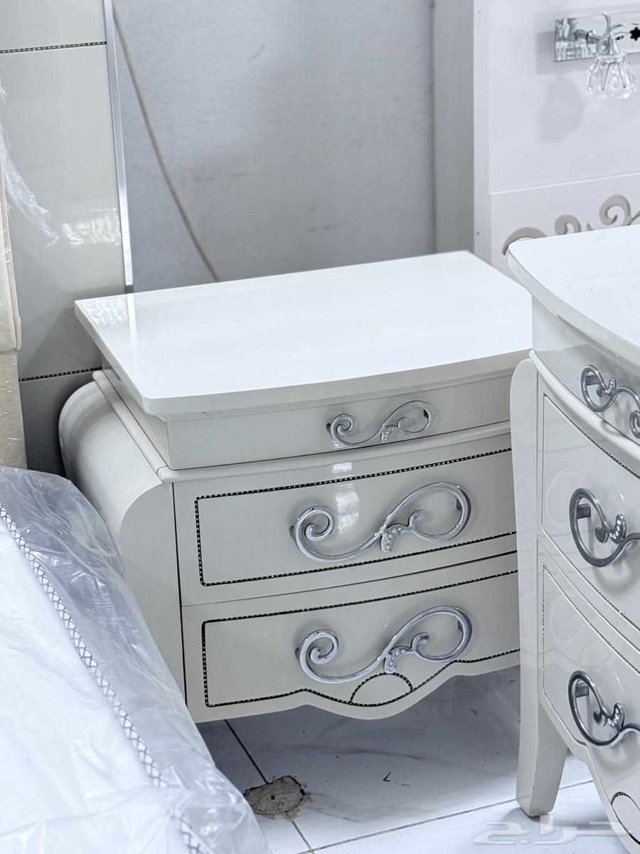 غرفة نوم مستعملة ولكنها في حالة جيدة ذات جودة قوية64479762164609114