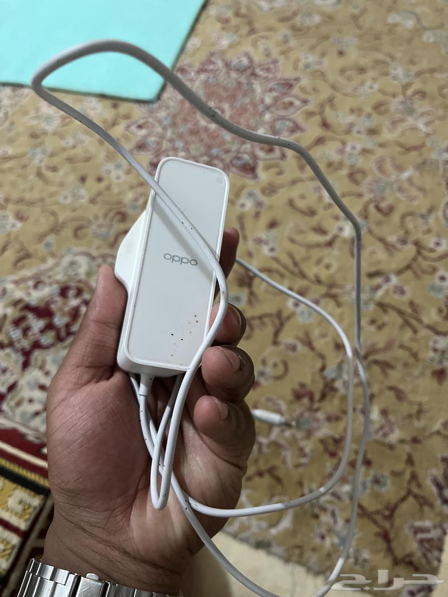 It is new  used for 6 months  it is 5G.64481169065089111