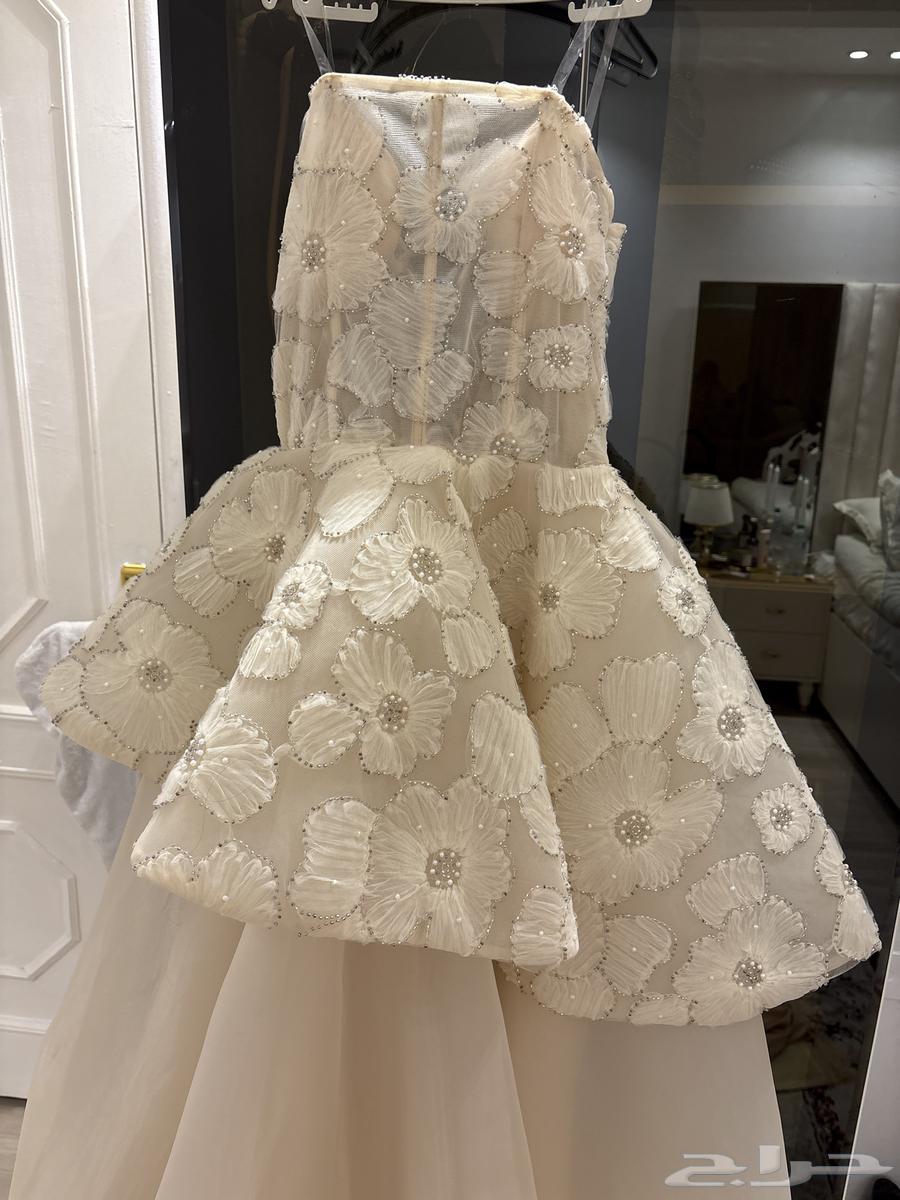 فستان زواج لبسته حق كم ساعه ومره فقط64484239772675110