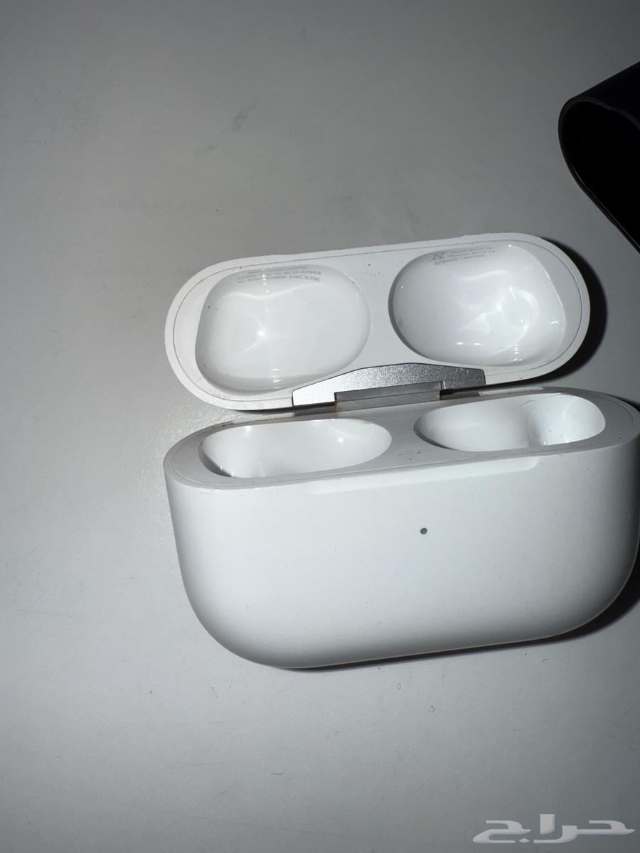 علبة شاحن ايربودز برو 264480510014593110