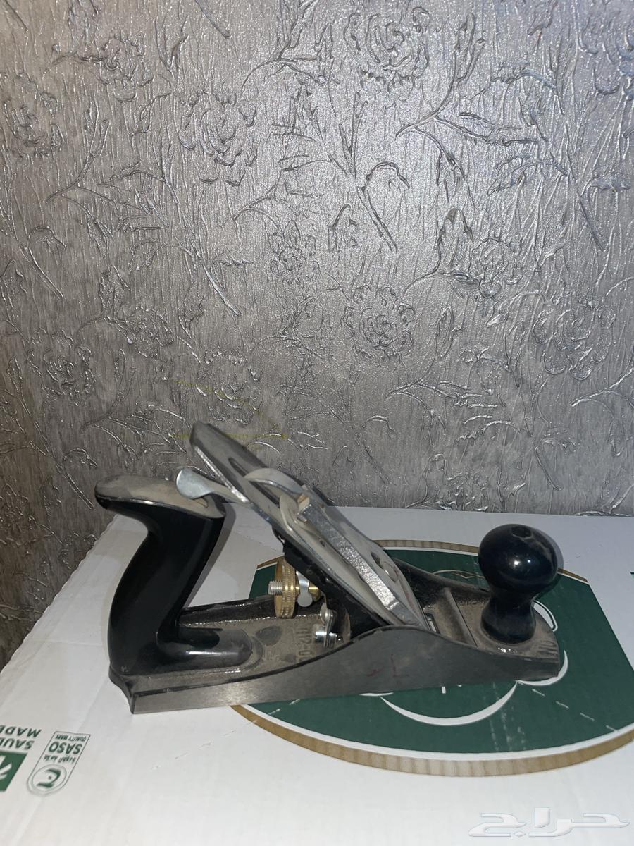 فارة خشب يدوية ونظيفة64485695796993110