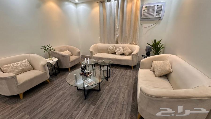 كنب للبيع نظيف64479479876738110