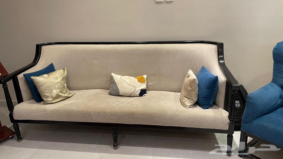 Sofa set.64482823057155111