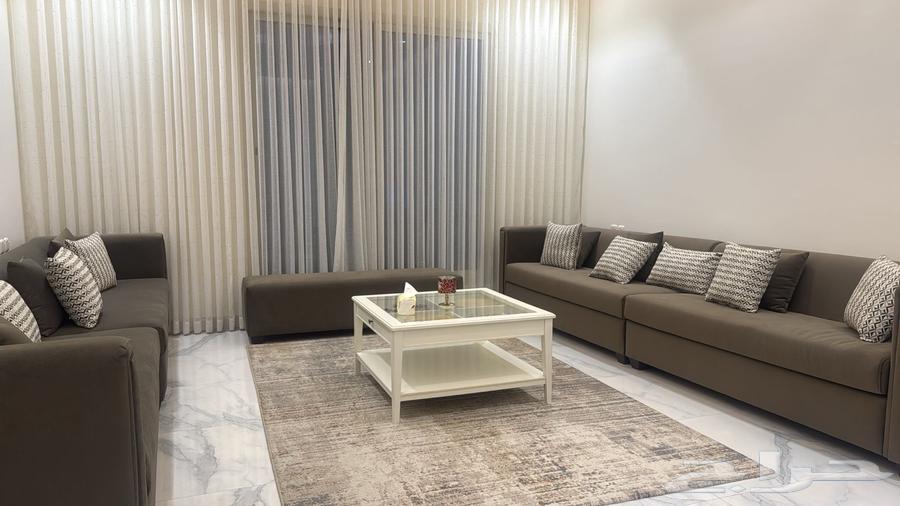 كنب متصل يسع ل15 شخص (جديد)64484566338561111