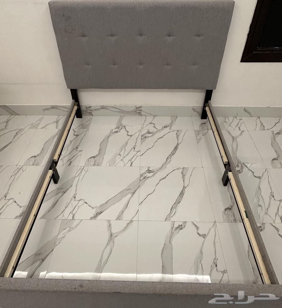 Gray Bed Frame with Elegant Design64482458099074110