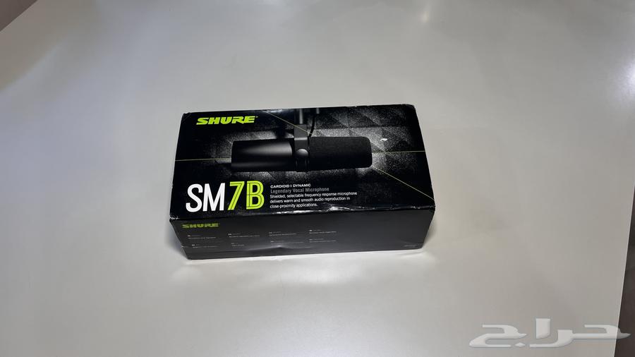 Mike Show and Stand64481654244867110