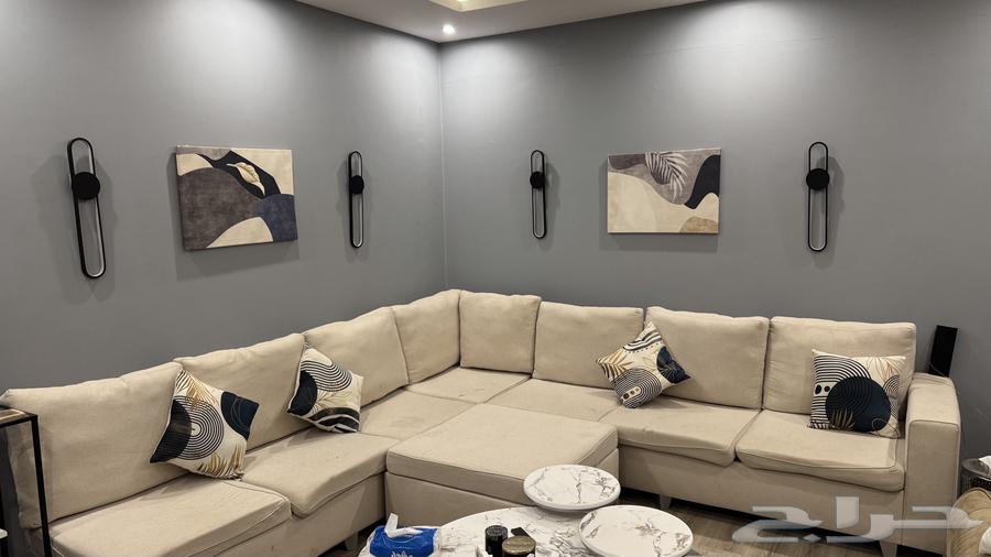 Sofa with table set64481982999937111