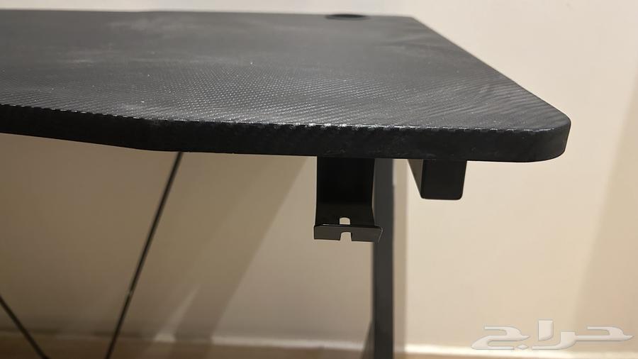 طاوله قيمنق64482349890819110