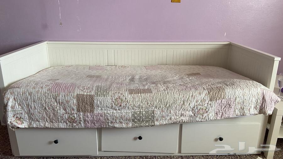 سرير ايكيا للبيع قابل للتفاوض64479452281473110