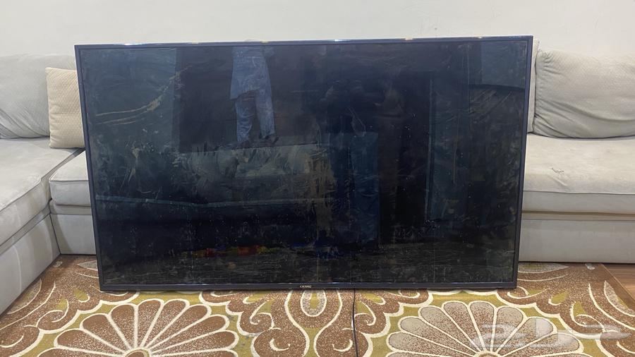 شاشة تلفزيون اكبر حجم 57 بوصة مكسورة للبيع64485311521665110