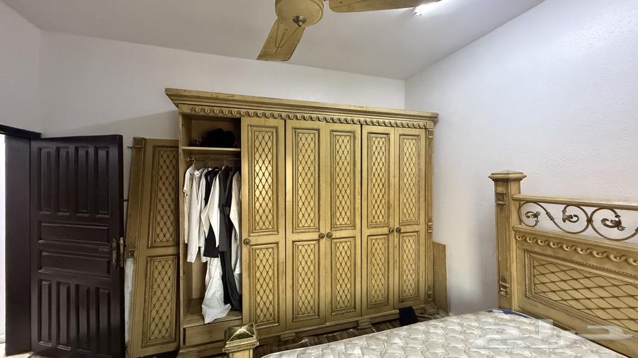 غرفة نوم للبيع64483451717506110