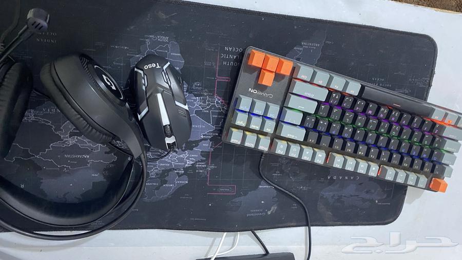 Almost new PC with working warranty and accessories64484403036545113