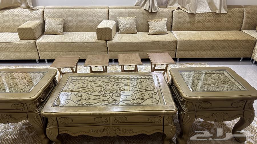 طاوله للبيع64485916720515113