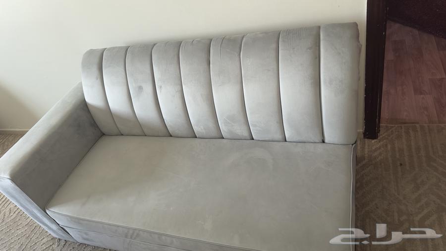 Clean condition sofa64481250636418110
