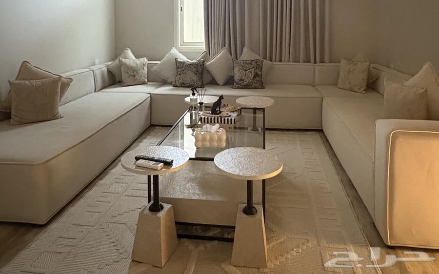 Full sofa64480537753475110