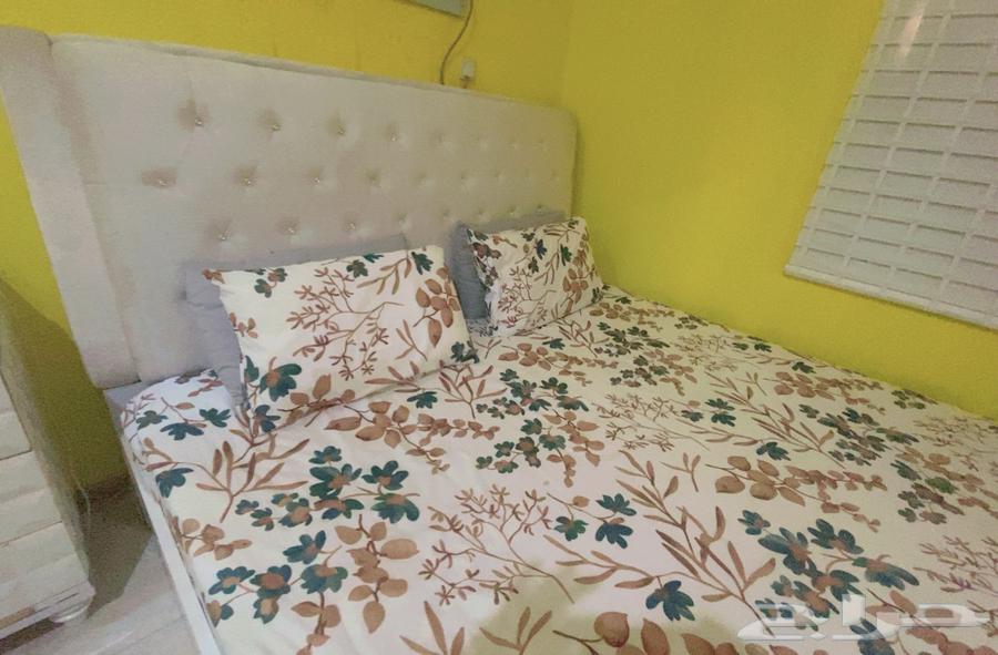 سرير كبير مترين في مترين مع مرتبة طبية64481318949761112