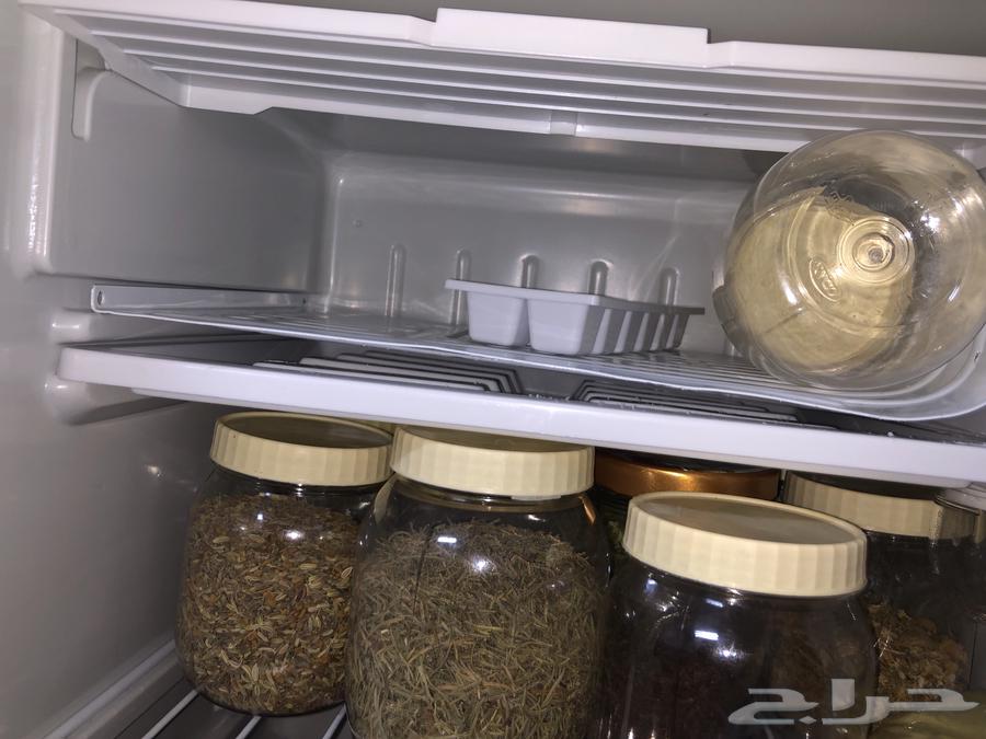 ثلاجه للبيع جديده64483867585410114