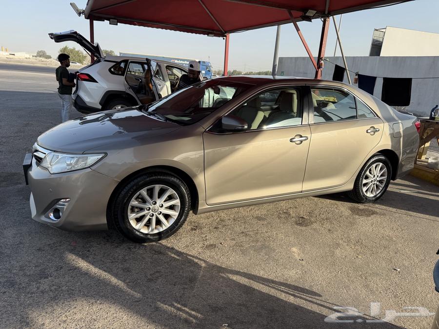 Toyota Camry Full GLX 2015 – Top Trim64658006135810114