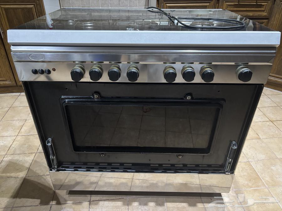 فرن غاز ماركة غليم غاز بحالة جيدة جدا64479945845249113