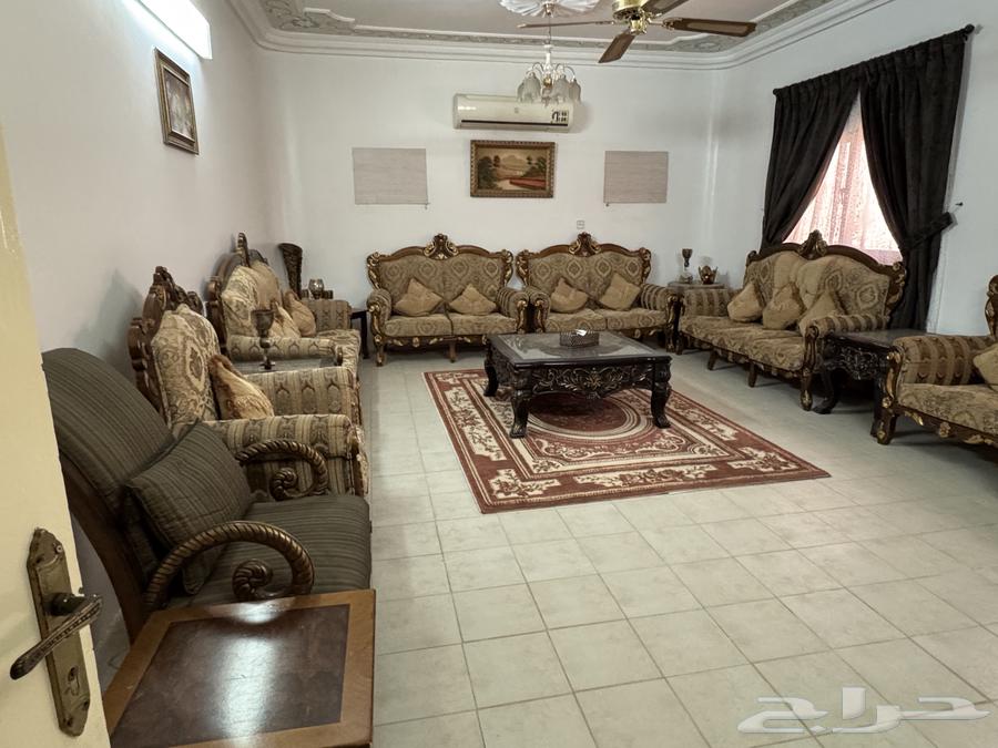 مجلس للبيع 12 شخص64482010079361111