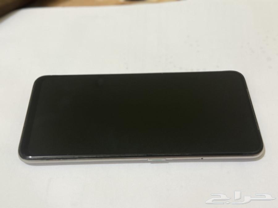 موبيل oppo حاله ممتازه جدا والسعر قابل للتفاوض64480633849986111